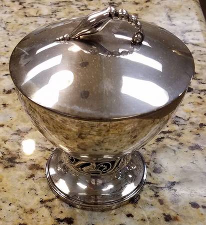 3800 (Sterling, Hollowware) Sugar Bowl & Lid