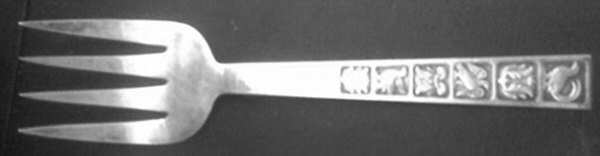 DDA14 (Sterling) Large Solid Cold Meat Serving Fork