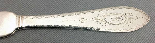 DHS29 (Sterling) Flat Handle Master Butter Knife