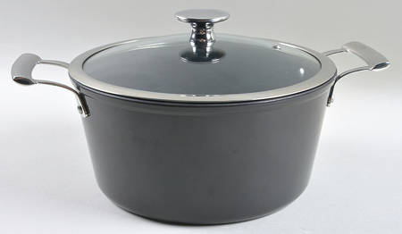 Ultra Light Cast Iron by Dansk