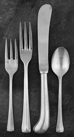 Colonial Richmond (Stainless) 4 Piece Place Setting
