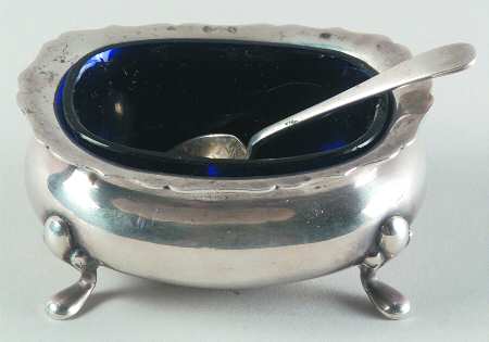 Silverplate Hollowware Individual Open Salt W/Cobalt Liner & Spoon
