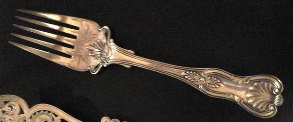 Kings (Silverplate) Large Solid Fish Serving Fork