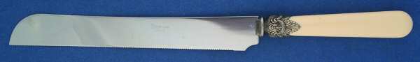 Napoleon-Ivory (Stainless) Cake Slicer with Stainless Blade
