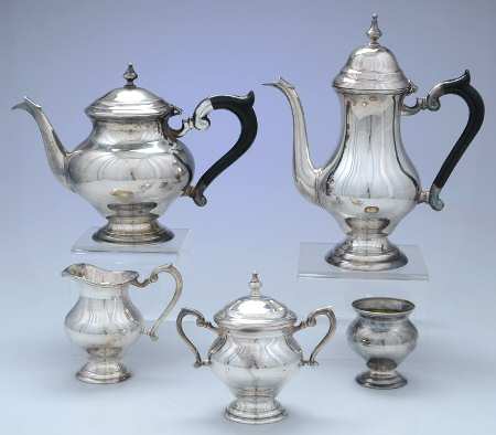 1779 (Silverplate, Hollowware) 5-Piece Plated Tea Set (with Waste)