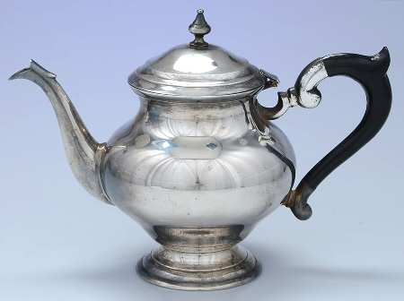 1779 (Silverplate, Hollowware) Teapot