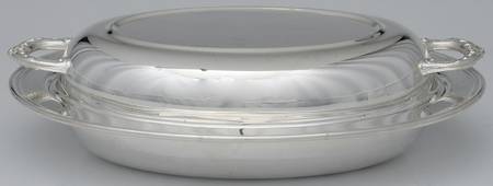 Silverplate Hollowware 11" Oval Double Vegetable with Glass Liner