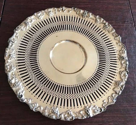 2913-7 (Silverplate, Hollowware) 9" Sandwich Plate
