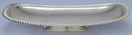 05421 (Silverplate, Hollowware) 13" Bread Tray