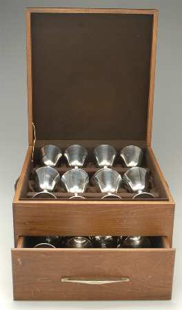 Silverplate Hollowware 8 Water Goblets & 8 Sherbet Champagnes W/Wood Case