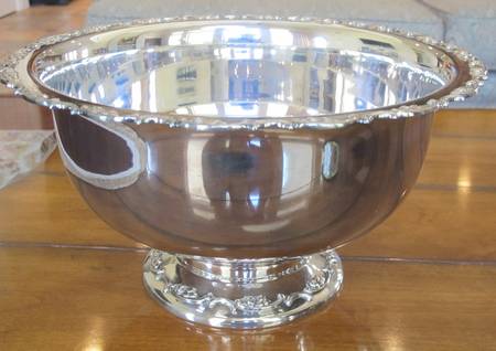 EUF8 (Silverplate, Hollowware) Punch Bowl