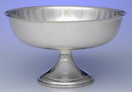 4M (Silverplate, Hollowware) by Eugen Ferner