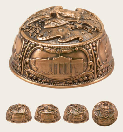 Desk Accessories Figurine Paperweight