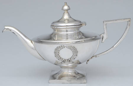 69 (Silverplate, Hollowware) Mini Teapot