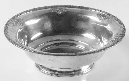 Rose Bouquet (Strl, Hlwr, Floral Band&Bouquets) Footed Sterling Round Vegetable Bowl