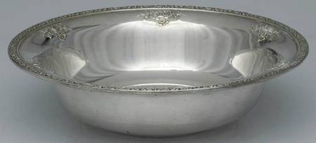 Rose Bouquet (Strl, Hlwr, Floral Band&Bouquets) 9" Round Vegetable Bowl