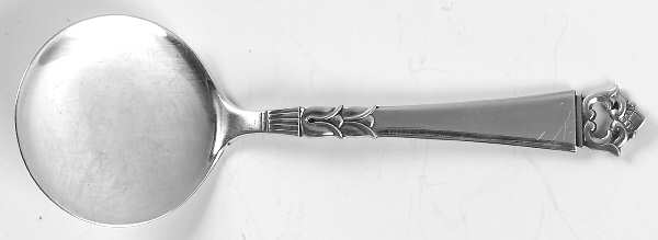 Danish Crown (Sterling) Solid Bon Bon Spoon