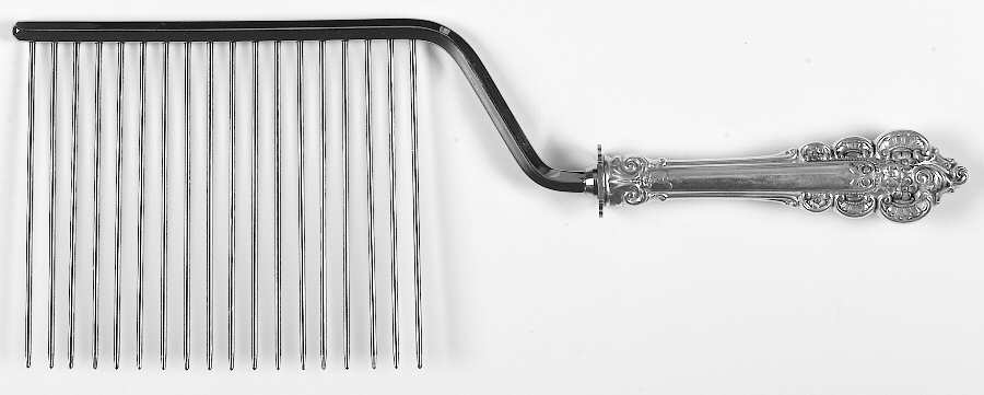 Botitcelli (Sterling, 1949) Cake Breaker with Silverplate Prongs