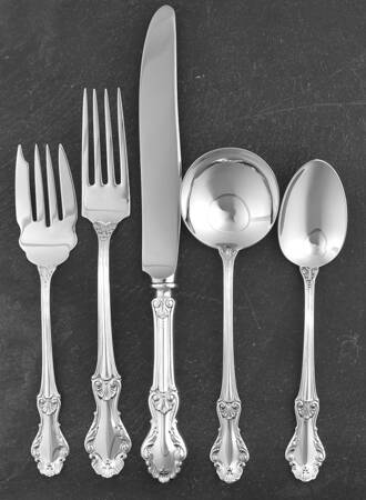 Georgian Shell (Sterling, 1948) 40 Piece Estate Set
