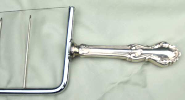 Georgian Shell (Sterling, 1948) Wired Cheese Cutter
