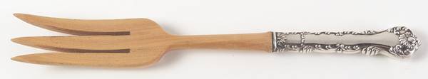 Neapolitan-Kings Court (Sterling, 1895, No Monos) Salad Serving Fork with Wooden Prongs