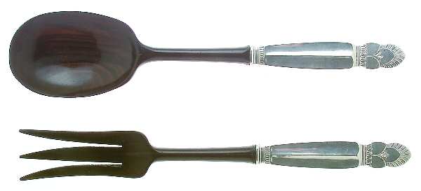 Princess Ingrid (Sterling) Plastic Bowl 2-Piece Salad Set