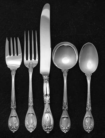 Victoria-Florence (Sterling, 1905) 5 Piece Place Size Setting