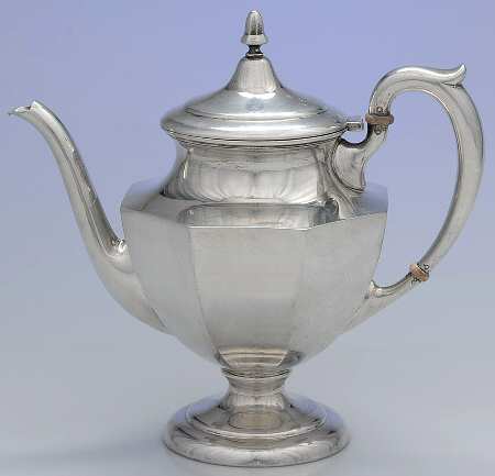 Colonial (Sterling, Hollowware) Teapot