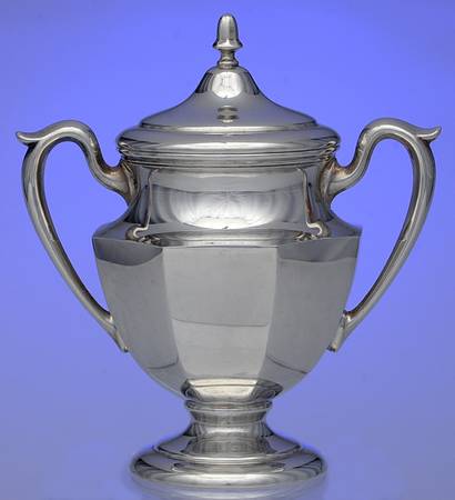 Colonial (Sterling, Hollowware) Sugar Bowl & Lid