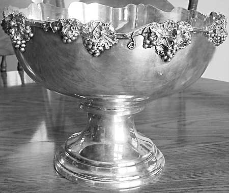 8208 (Silverplate, Hollowware) Punch Bowl