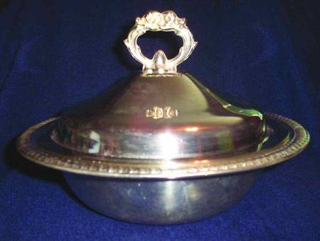 1058 (Silverplate, Hollowware) Silverplate Round Covered Casserole