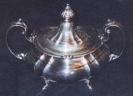 2392 (Sterling, Hollowware) Sugar Bowl & Lid