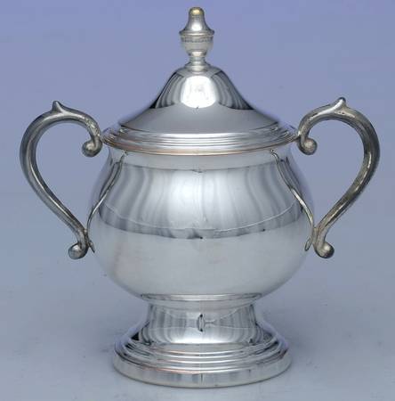 2305A (Silverplate, Hollowware) Sugar Bowl & Lid