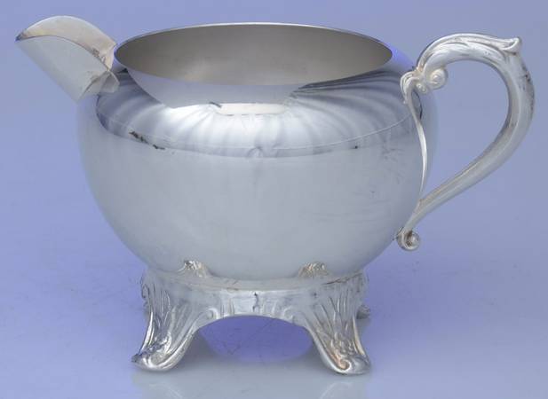 1224 (Silverplate, Hollowware) Creamer