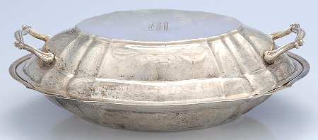 7402 (Sterling, Hollowware) Oval Covered Vegetable