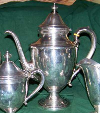 P706 (Sterling, Hollowware) Coffee Pot