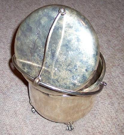 111 (Silverplate, Hollowware) Hinged Bale Handle Ice Bucket & Lid, Liner