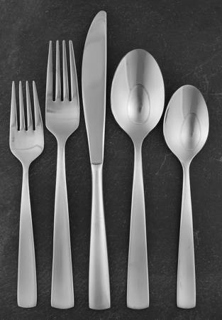 Cayenne Satin (Stainless) 5 Piece Place Setting