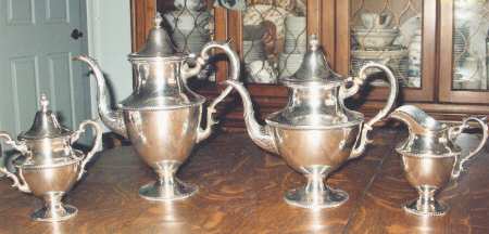 Gadroon (Sterling, Hollowware) 4 Piece Tea Set (SCP, STP, SCR, SSU)