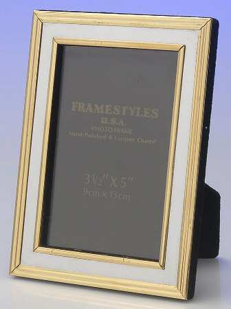 Picture Frames (Hollowware, Other) Frame Holds 3 1/2" X 5"