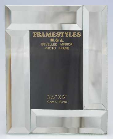 Picture Frames (Hollowware, Other) Frame Holds 3 1/2" X 5 1/2"