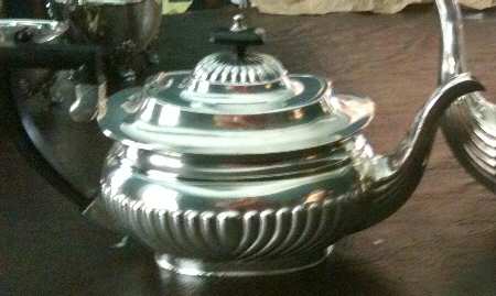 FGT1 (Silverplate, Hollowware) Teapot
