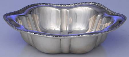 B834 (Sterling, Hollowware) by Frank Whiting