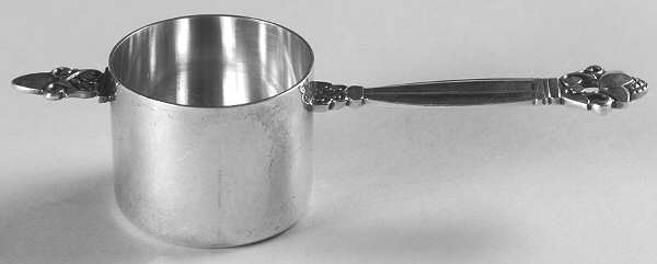 Acorn (Sterling, 1915) Solid Coffee Measure Scoop