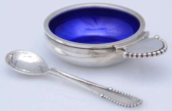 Beaded (Sterling, 1916) Individual Enameled Salt Cellar & Spoon Set