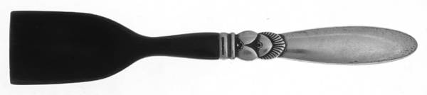 Cactus (Sterling, 1930) Caviar Shovel with Horn Bowl