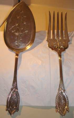 Diamond (Sterling, 1860) 2 Piece Large Solid Fish Serving Set