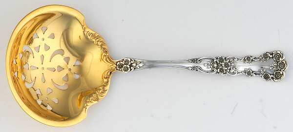 Buttercup (Sterling, Lion-Anchor-G, 1899, No Monos) Solid Bon Bon Spoon