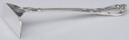Chantilly (Sterling, 1895, Lion-Anchor-G, No Mono) Baby Food Pusher HC