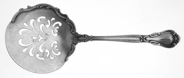 Chantilly (Sterling, 1895, Lion-Anchor-G, No Mono) Tomato Server, Solid Piece
